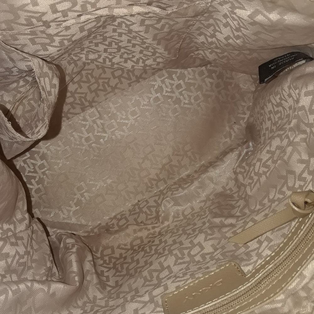 Purse - Picture 3 of 4